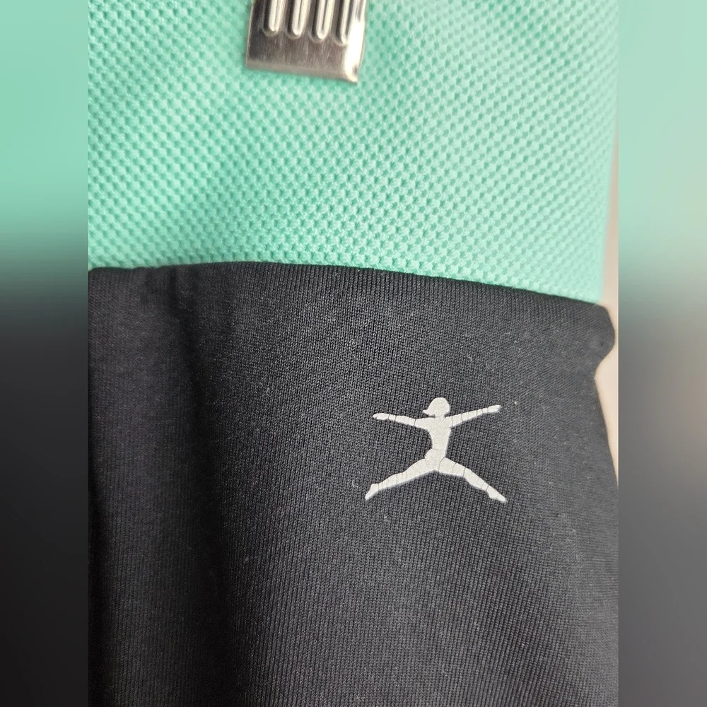 Danskin Size S Stylish Black Athletic Skorts (Skirt w/built-in Shorts) - Picture 4 of 12